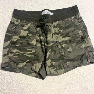Camo Cargo Women's Shorts